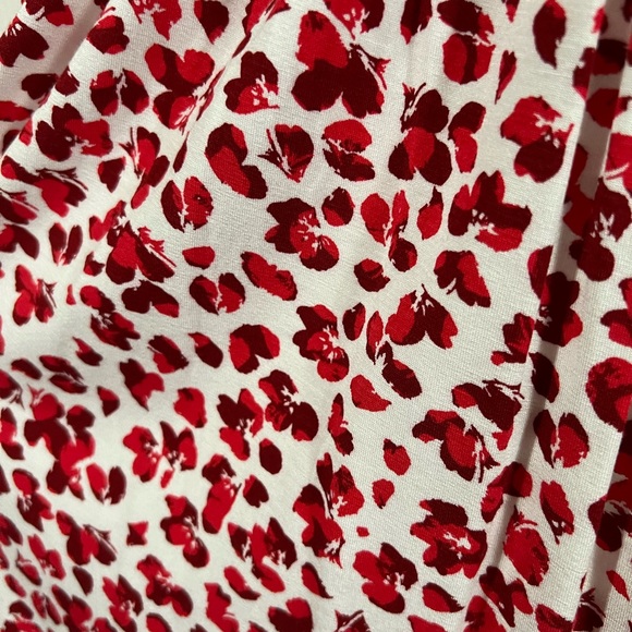 Isabel maternity flowy tank top - Picture 3 of 7